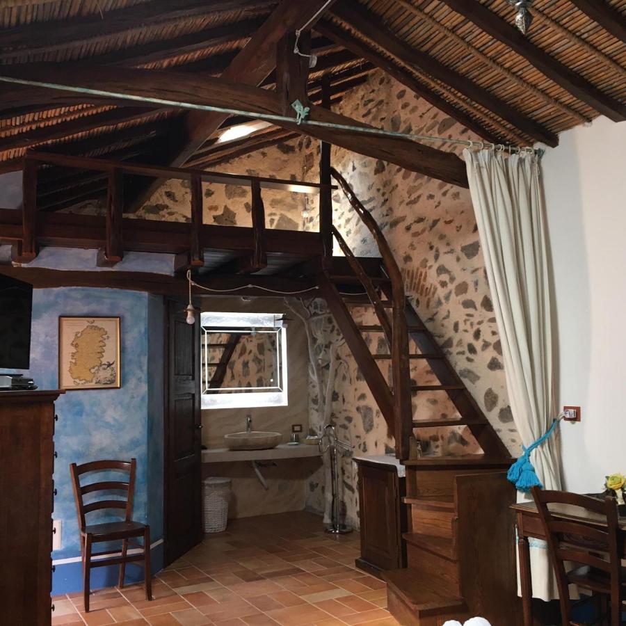 Hotel Anticos Palathos Orosei Ngoại thất bức ảnh