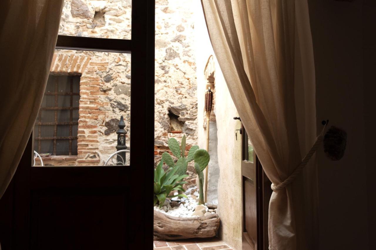 Hotel Anticos Palathos Orosei Ngoại thất bức ảnh