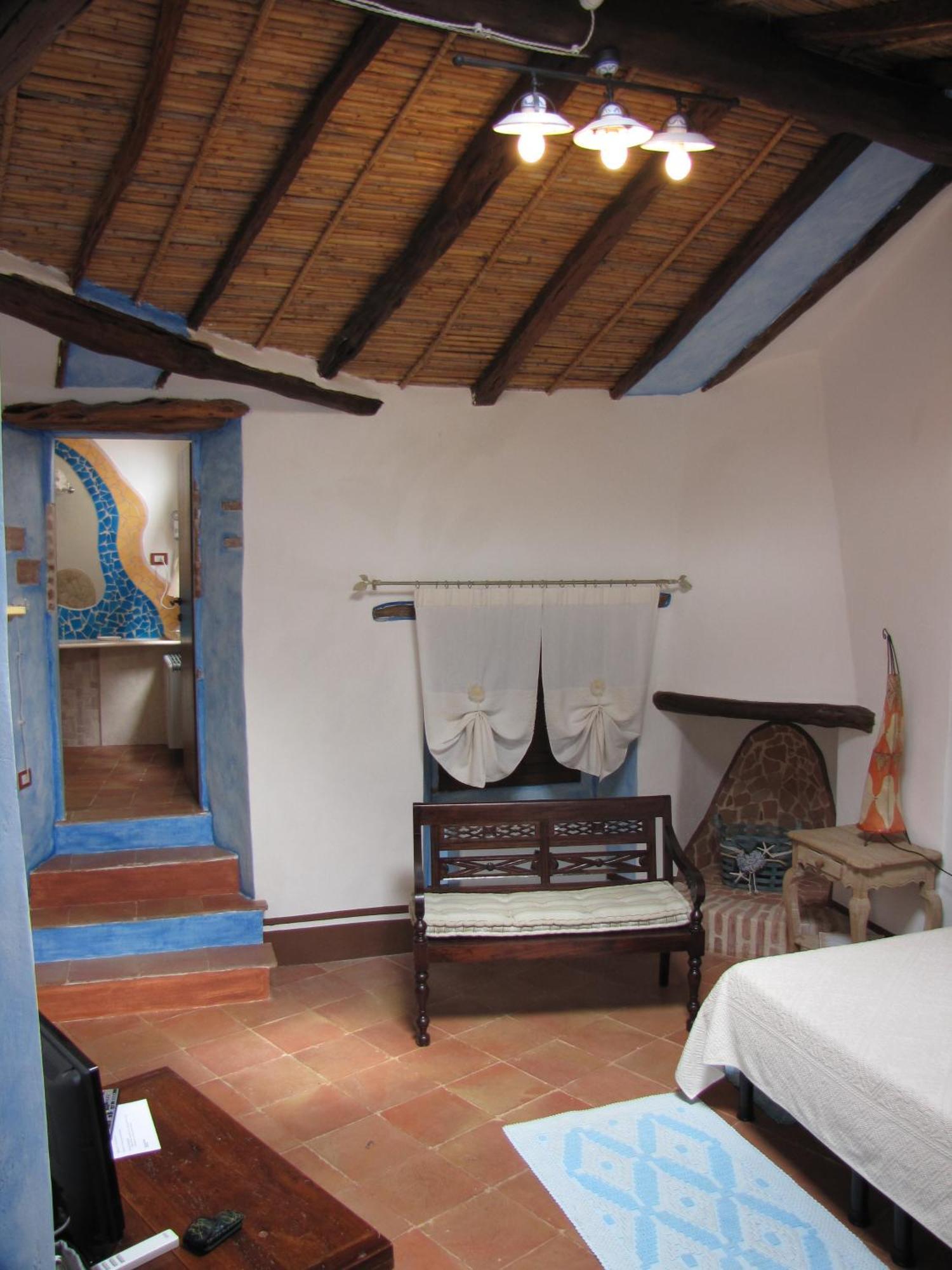 Hotel Anticos Palathos Orosei Ngoại thất bức ảnh
