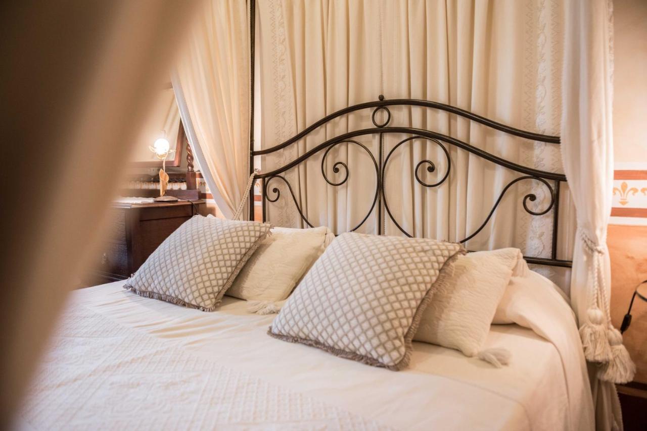 Hotel Anticos Palathos Orosei Ngoại thất bức ảnh