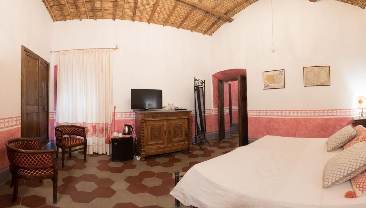 Hotel Anticos Palathos Orosei Ngoại thất bức ảnh