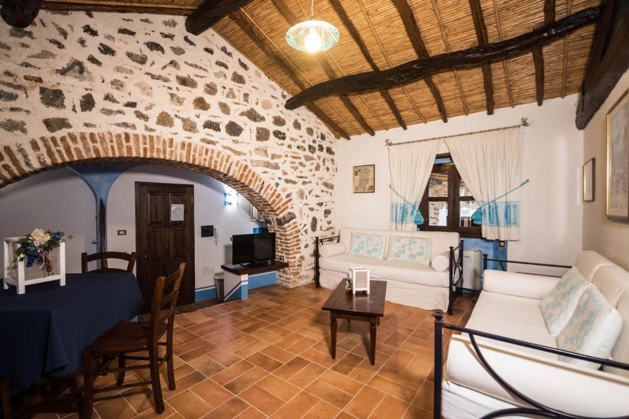 Hotel Anticos Palathos Orosei Ngoại thất bức ảnh